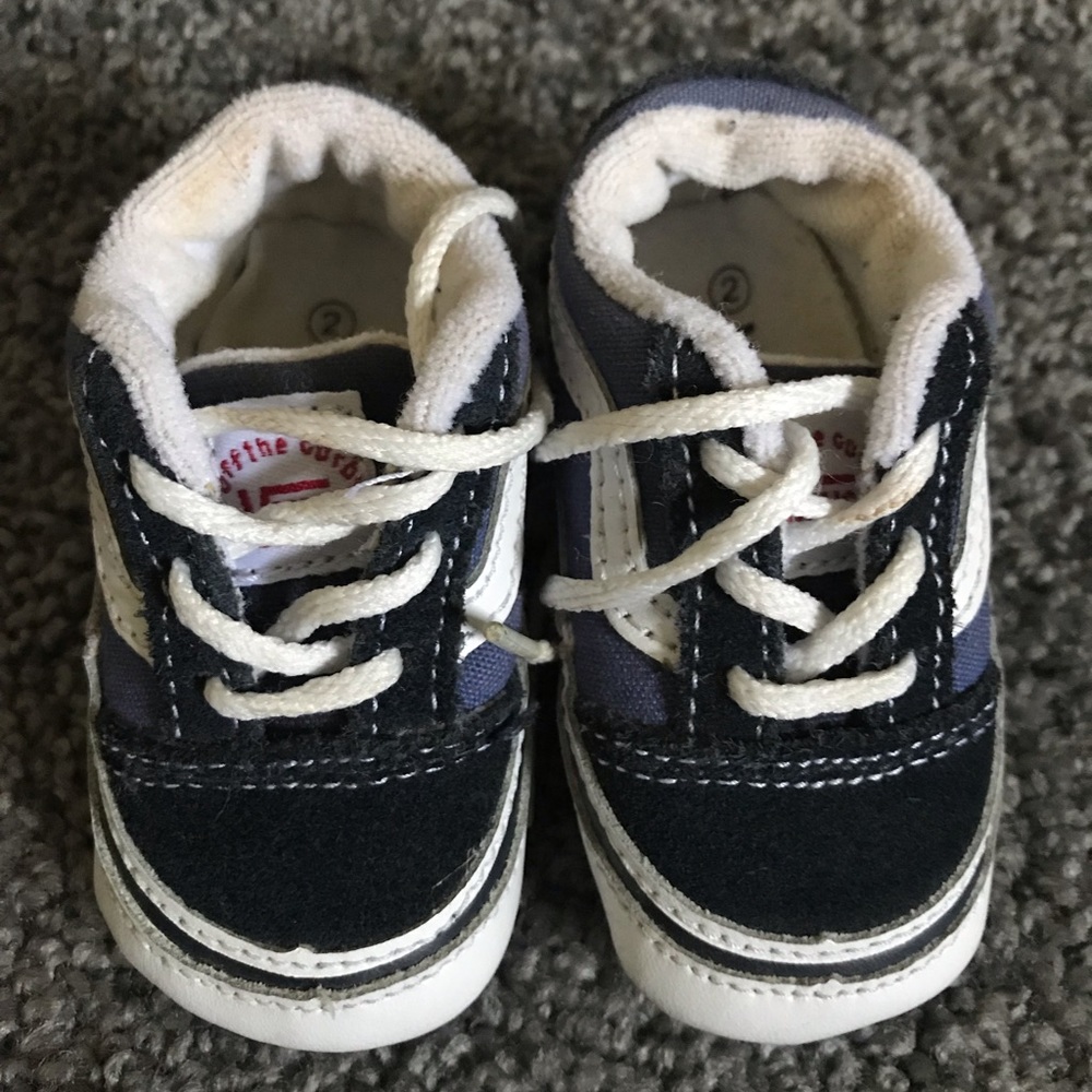 Baby vans size 2